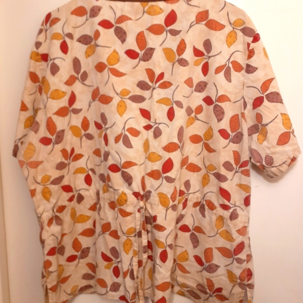Uniform top